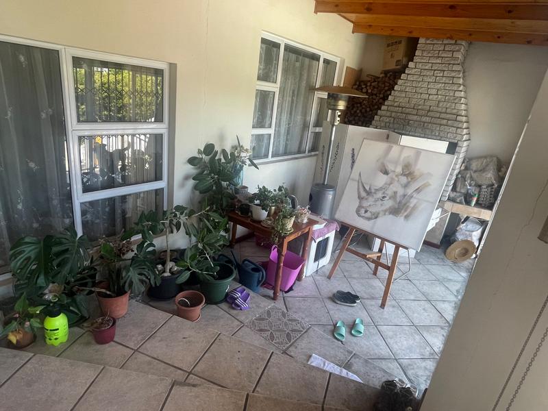 To Let 4 Bedroom Property for Rent in Plattekloof Western Cape